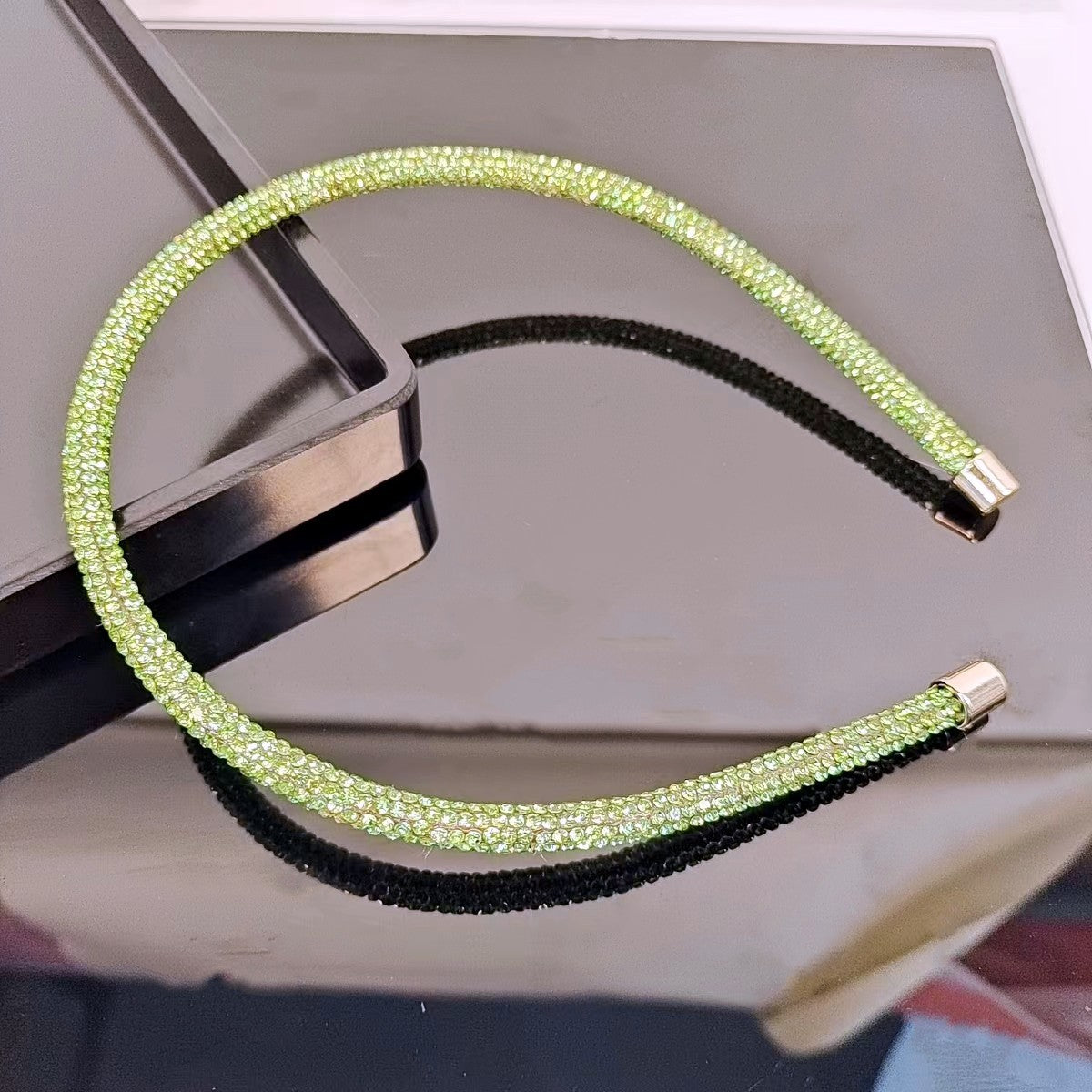 Wholesale Slim-edged Ultra-flash Rhinestone Headband